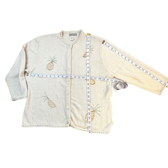 Silk Cotton Blend Cardigan Sweater Womens Large Ivory Pineapple Embroidery - Picture 12 of 13